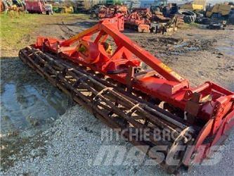 Kuhn HR404 Borona
