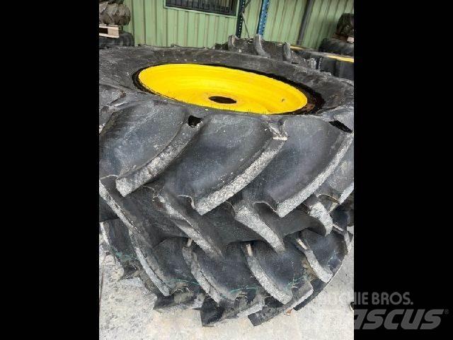Mitas 460/85R30 Egyéb mezőgazdasági gépek