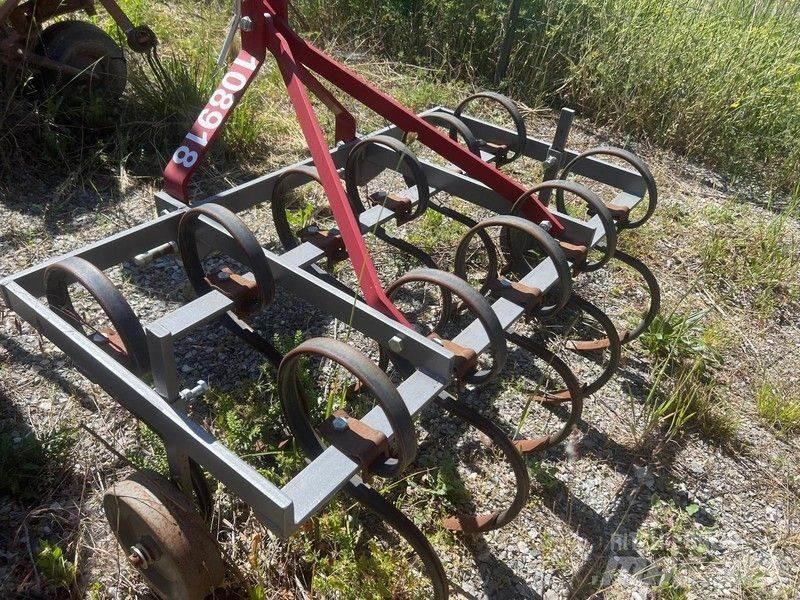 Morgnieux VSR 11 Gyökérzöldség kultivátorok