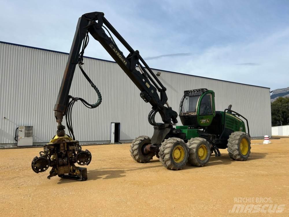 John Deere 1270G Döntő-rakásolók