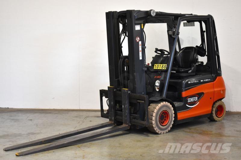 Linde E 30 387 Elektromos targoncák
