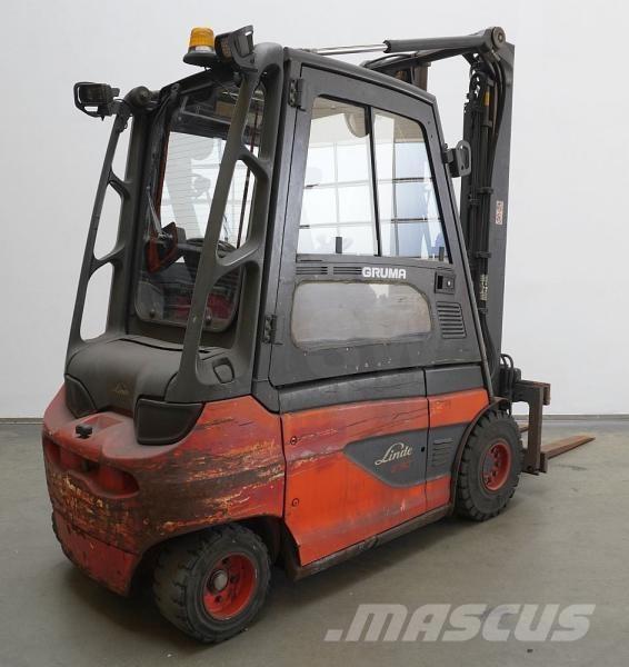 Linde E 30 387 Elektromos targoncák