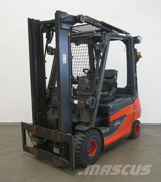 Linde E 30 387 Elektromos targoncák