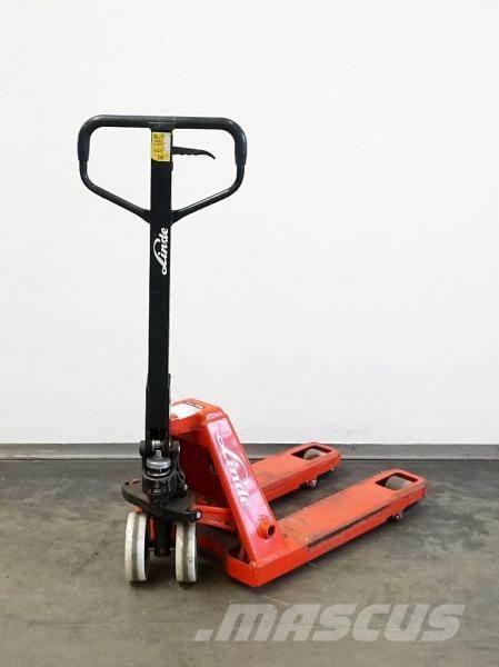 Linde HPT M 15 Kézi raklapemelő