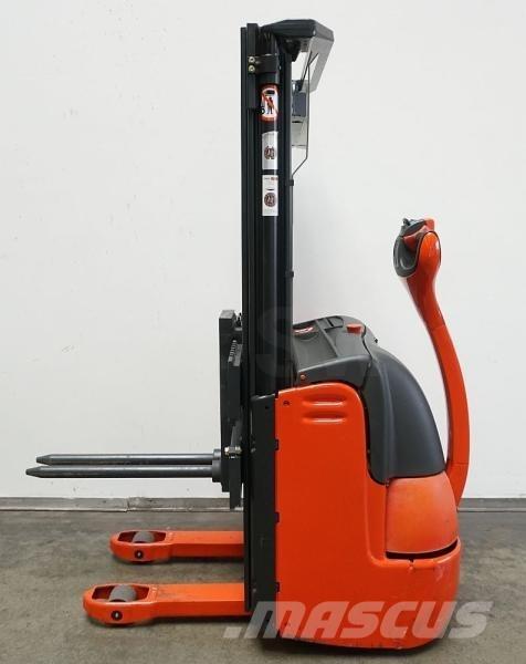 Linde L 10 379 Elektromos gyalogkíséretű targoncák