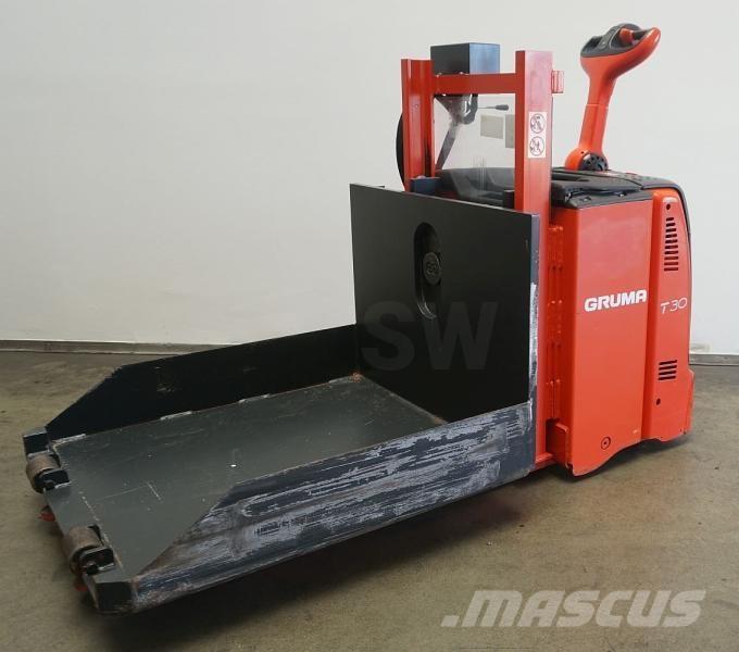 Linde T 30 131 Alacsony emelőkocsi