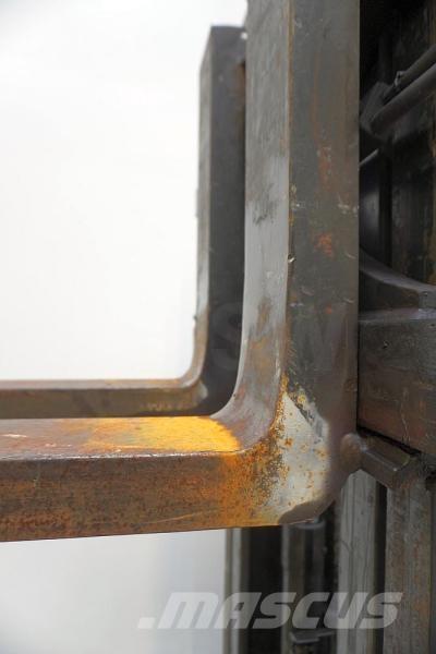 Still RX60-45 Elektromos targoncák