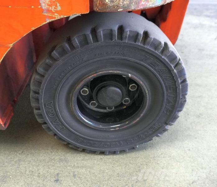 Toyota 8FBMT25 Elektromos targoncák