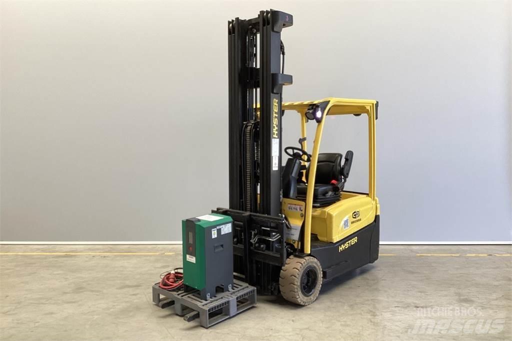 Hyster J2.0XNT Elektromos targoncák