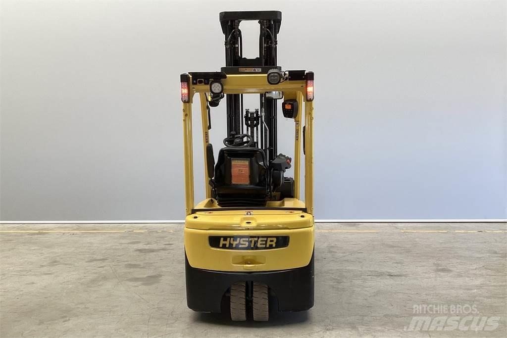 Hyster J2.0XNT Elektromos targoncák