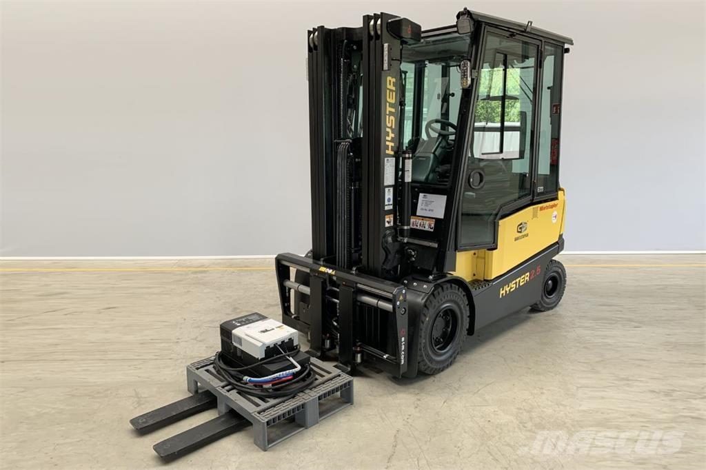 Hyster J2.50XN Elektromos targoncák