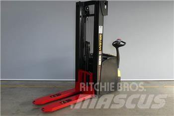 Hyster S1.6il Gyalogkíséretű targonca