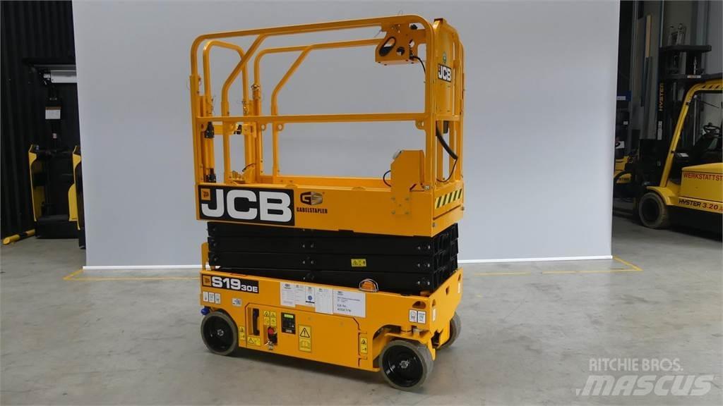 JCB S1930E Ollós emelők