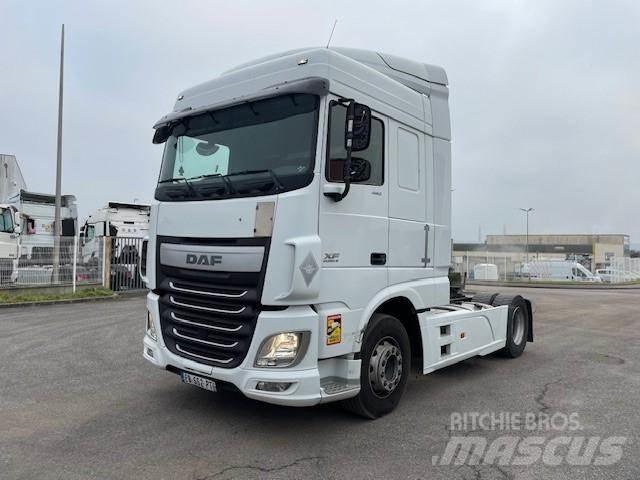DAF XF 460 Nyergesvontatók