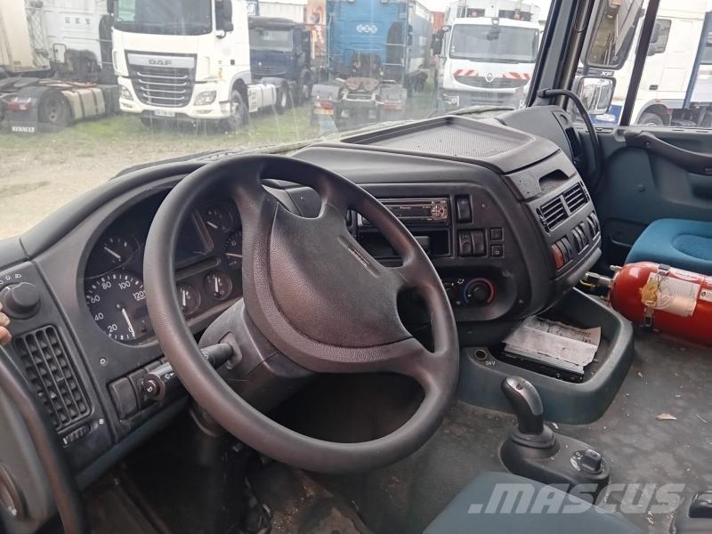 DAF XF 480 Dobozos teherautók