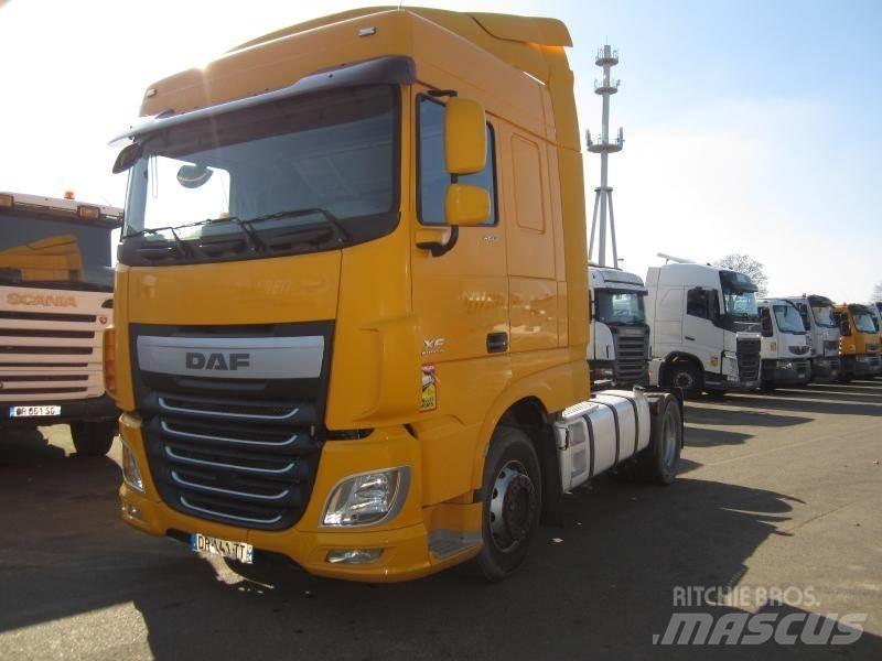 DAF XF105 460 Nyergesvontatók