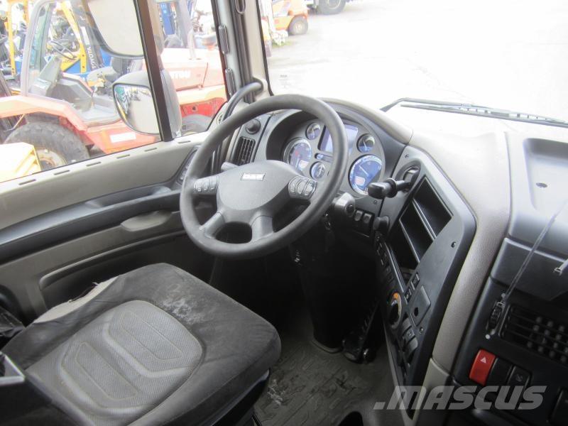 DAF XF105 460 Nyergesvontatók