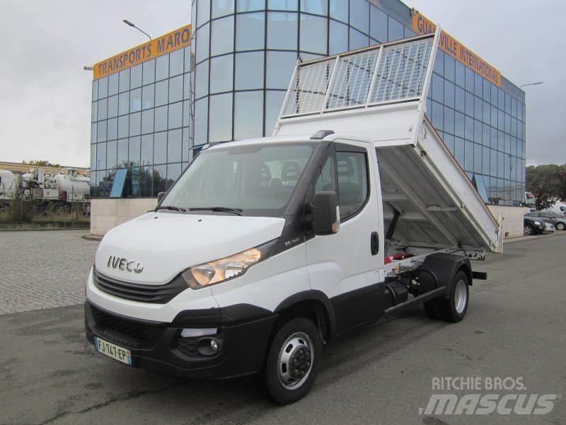 Iveco Daily Kis teherszállító/Platós kocsi