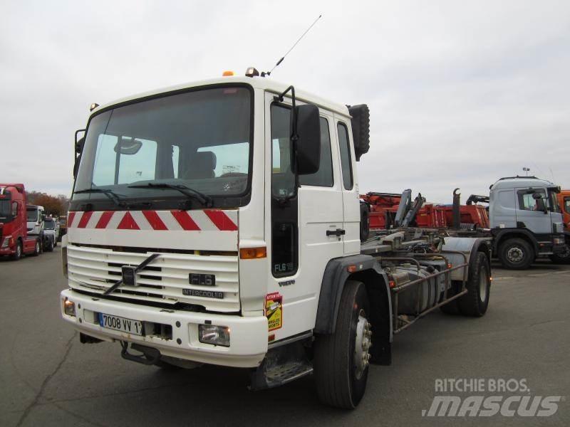 Volvo FL6 19 Multifunkciós teherautók