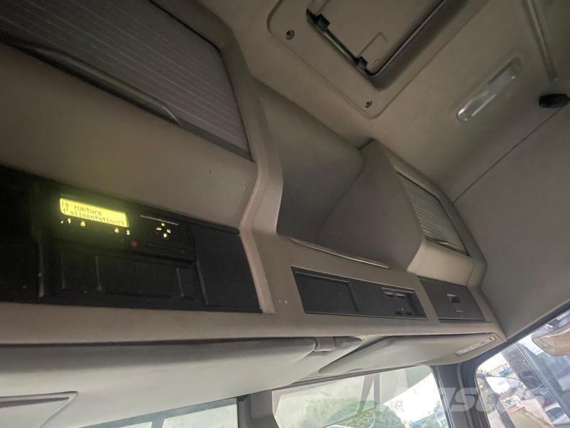 Volvo FMX 460 Nyergesvontatók