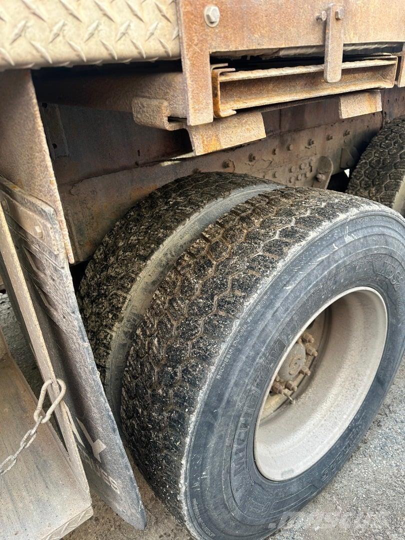 National 1500 Darus teherautók