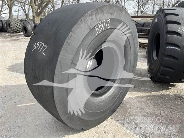 BKT 29.5R29 Gumiabroncsok, kerekek és felnik