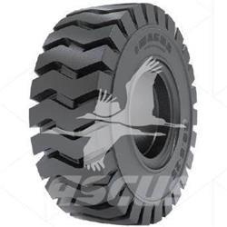  MAGNA 23.5X25 Gumiabroncsok, kerekek és felnik