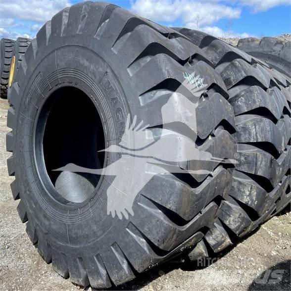  MAGNA 23.5X25 Gumiabroncsok, kerekek és felnik