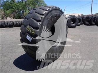 Titan 26.5R25 Gumiabroncsok, kerekek és felnik
