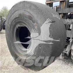 Titan 26.5x25 Gumiabroncsok, kerekek és felnik