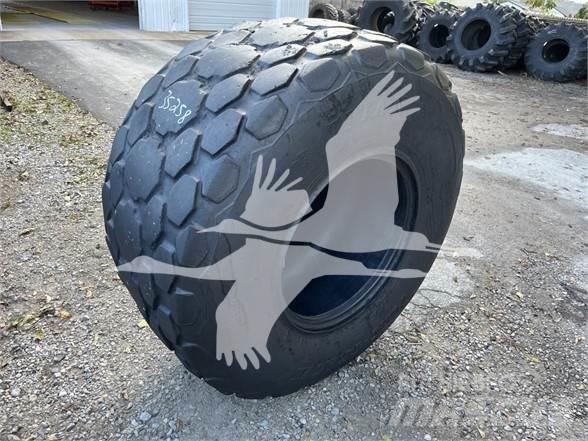 Titan 28LX26 Gumiabroncsok, kerekek és felnik