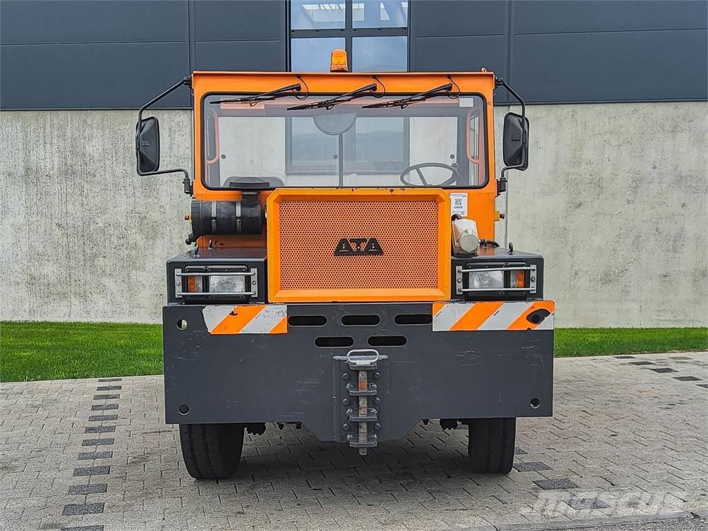  ATA 8500 4x4 Vontatótargonca