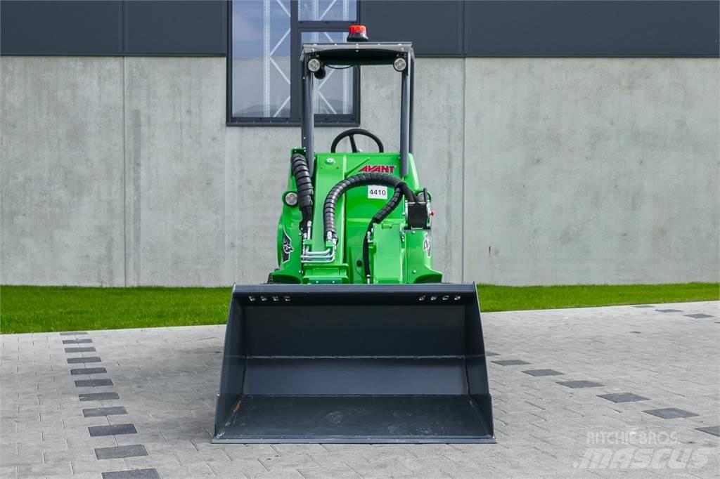 Avant M 423 Mini kotrók < 7t