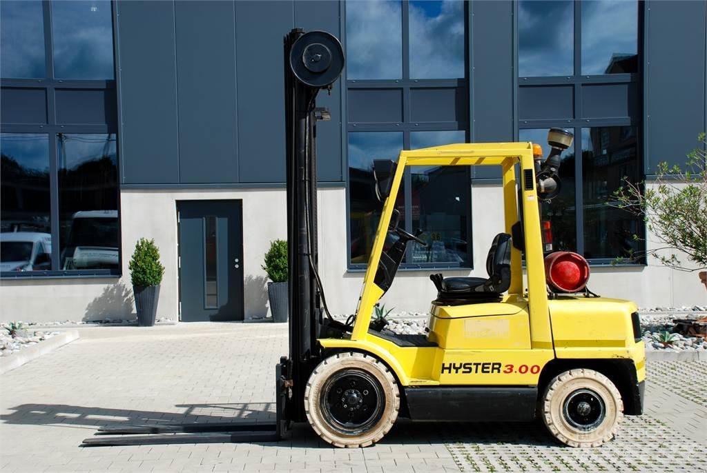 Hyster H 3-00XM Gázüzemű targoncák