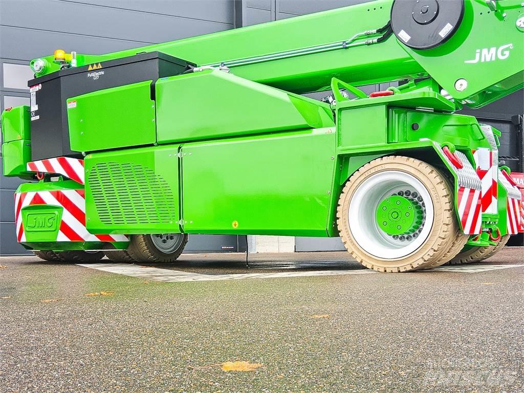 JMG MC 350S Teleszkópos rakodók