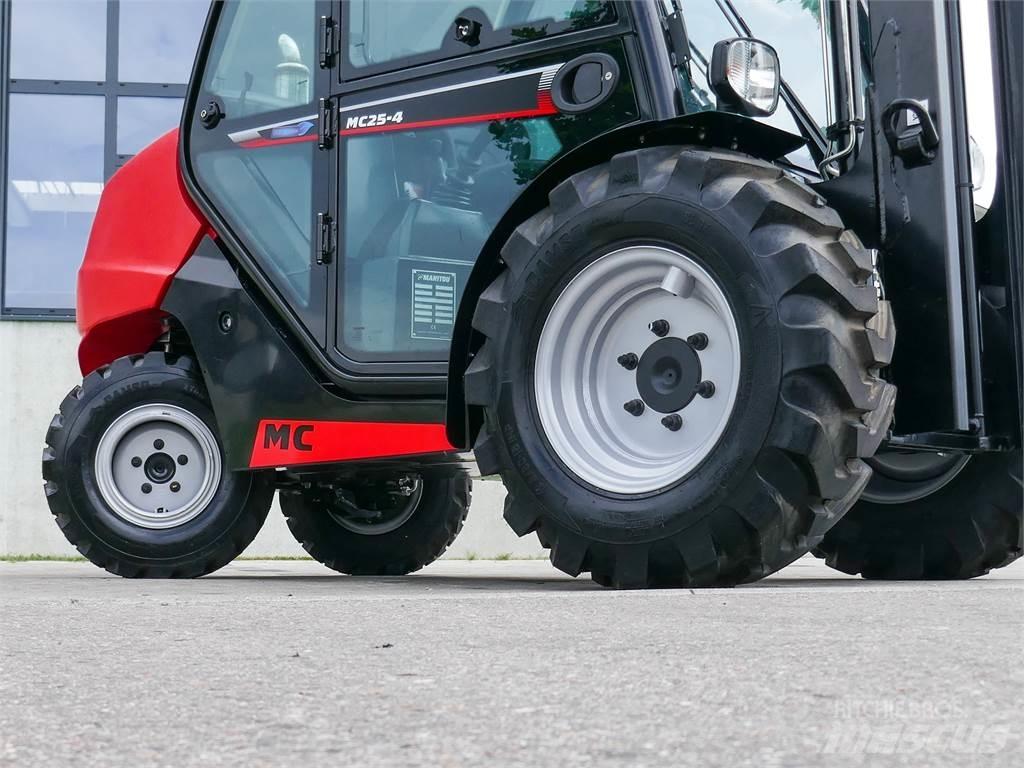 Manitou MC 25-4 Tereptargonca
