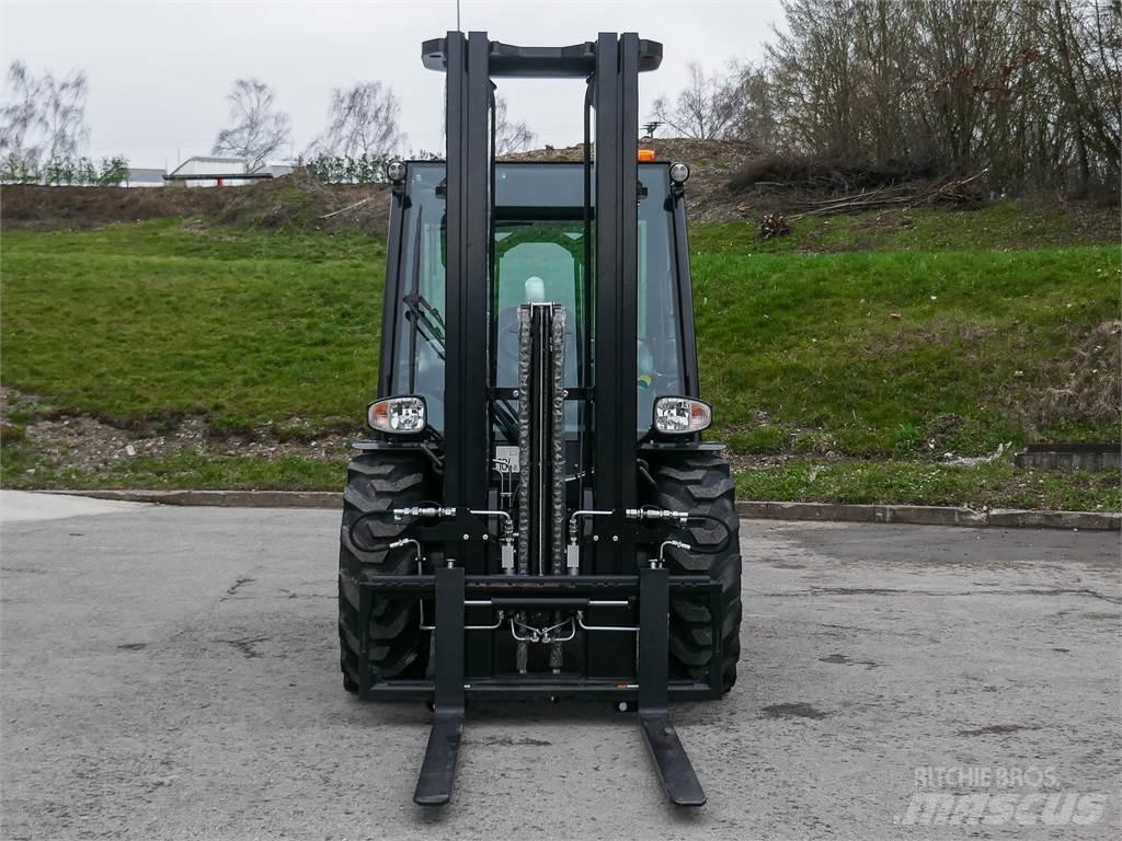 Manitou MC 25-4 Tereptargonca