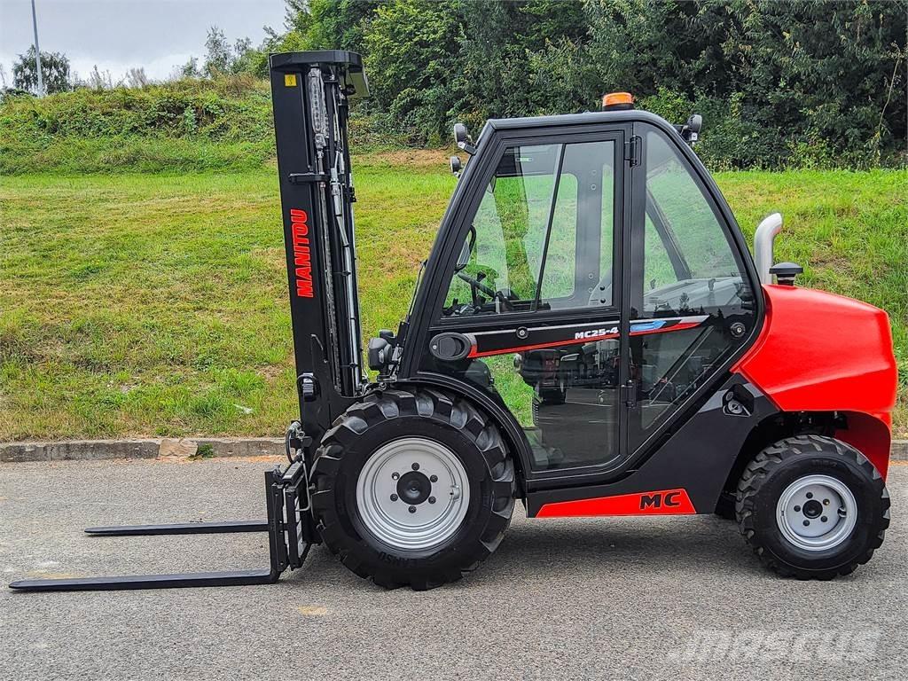 Manitou MC 25-4 Tereptargonca