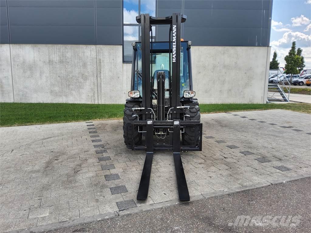 Manitou MC 30-4 Tereptargonca