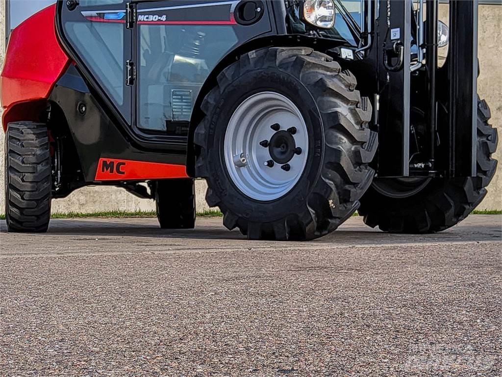 Manitou MC 30-4 Tereptargonca