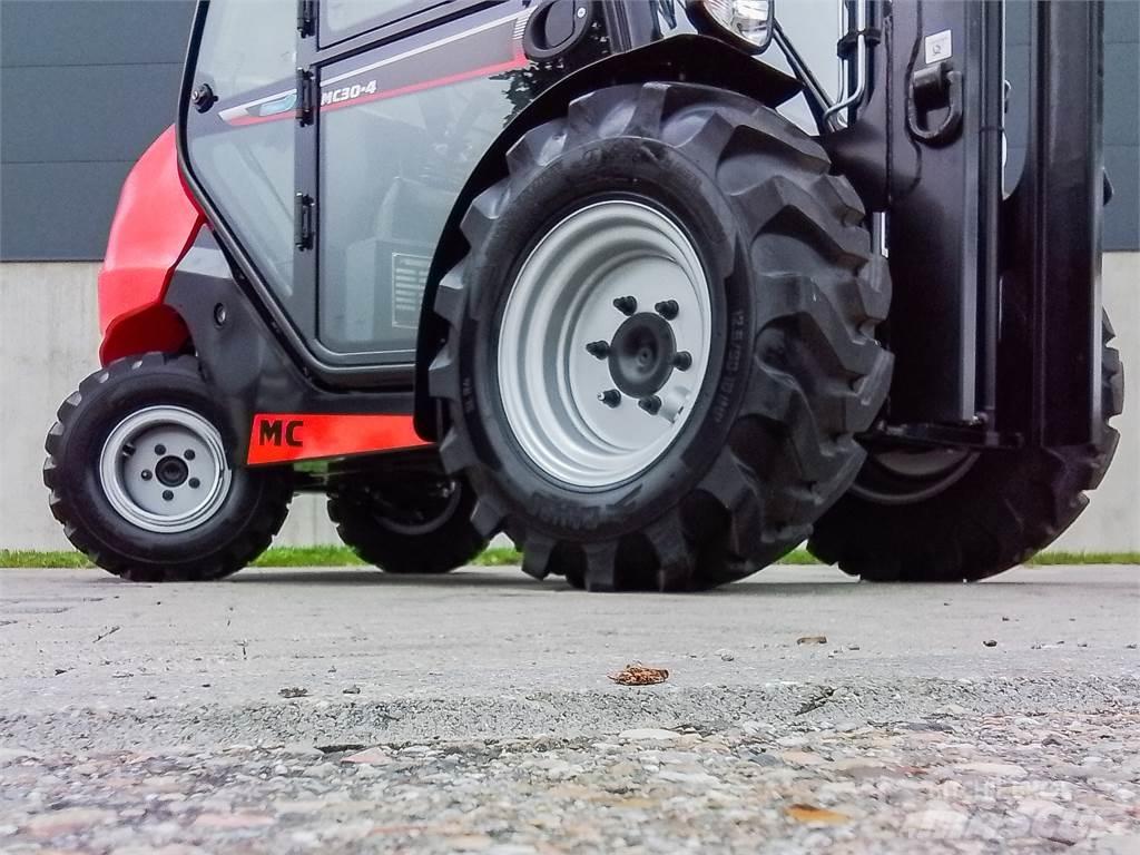 Manitou MC 30-4 Tereptargonca