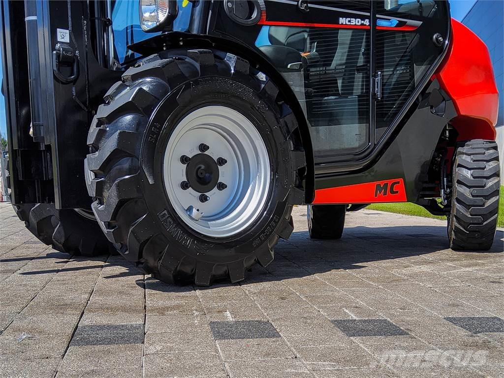 Manitou MC 30-4 Tereptargonca