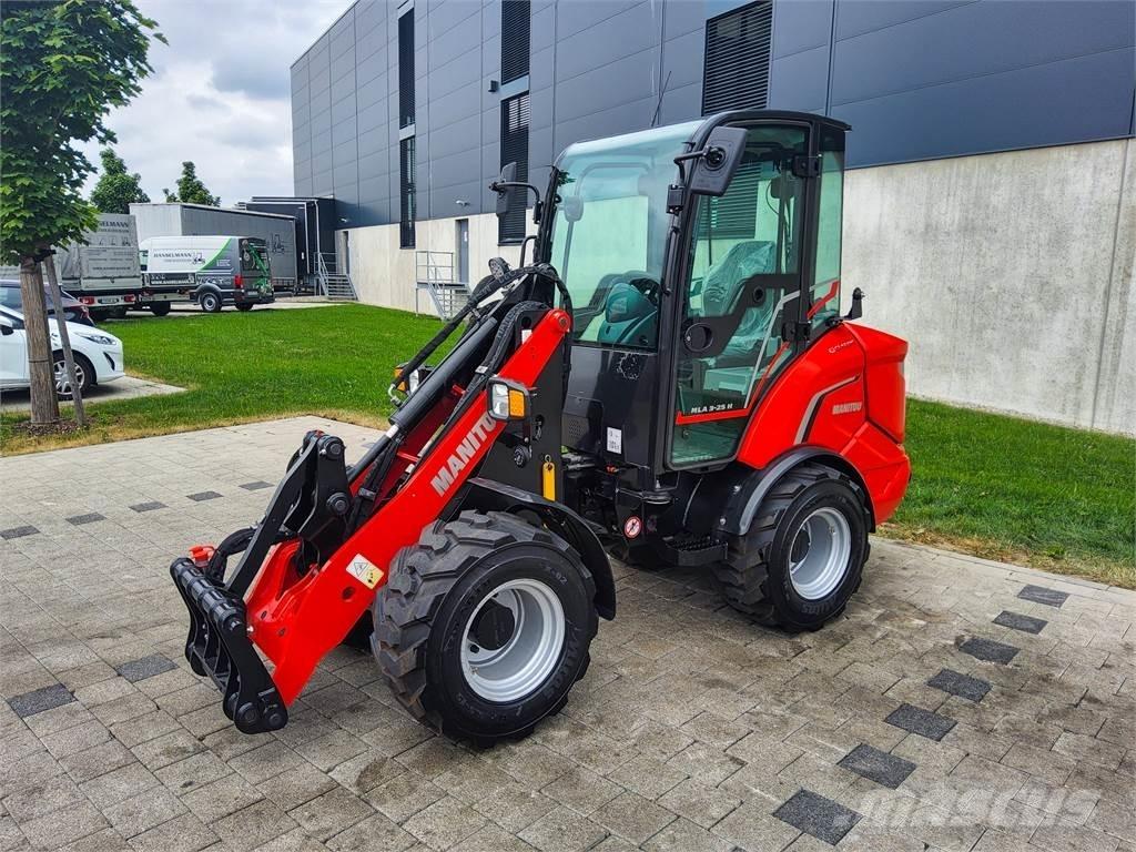 Manitou MLA 3-25H Mini kotrók < 7t