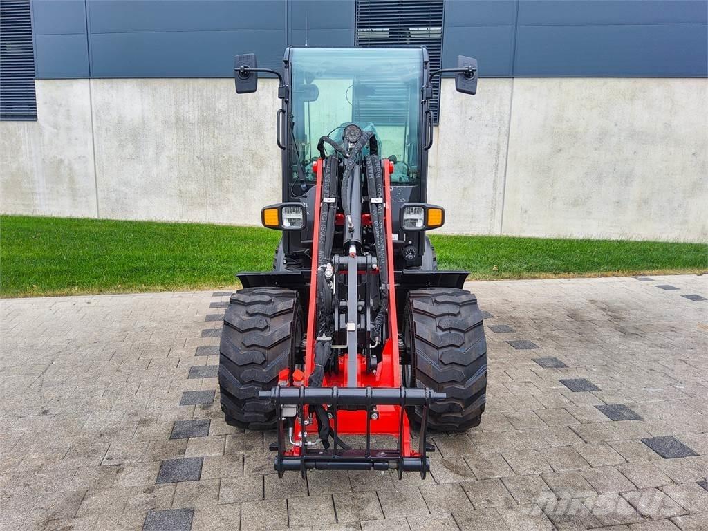 Manitou MLA 3-25H Mini kotrók < 7t