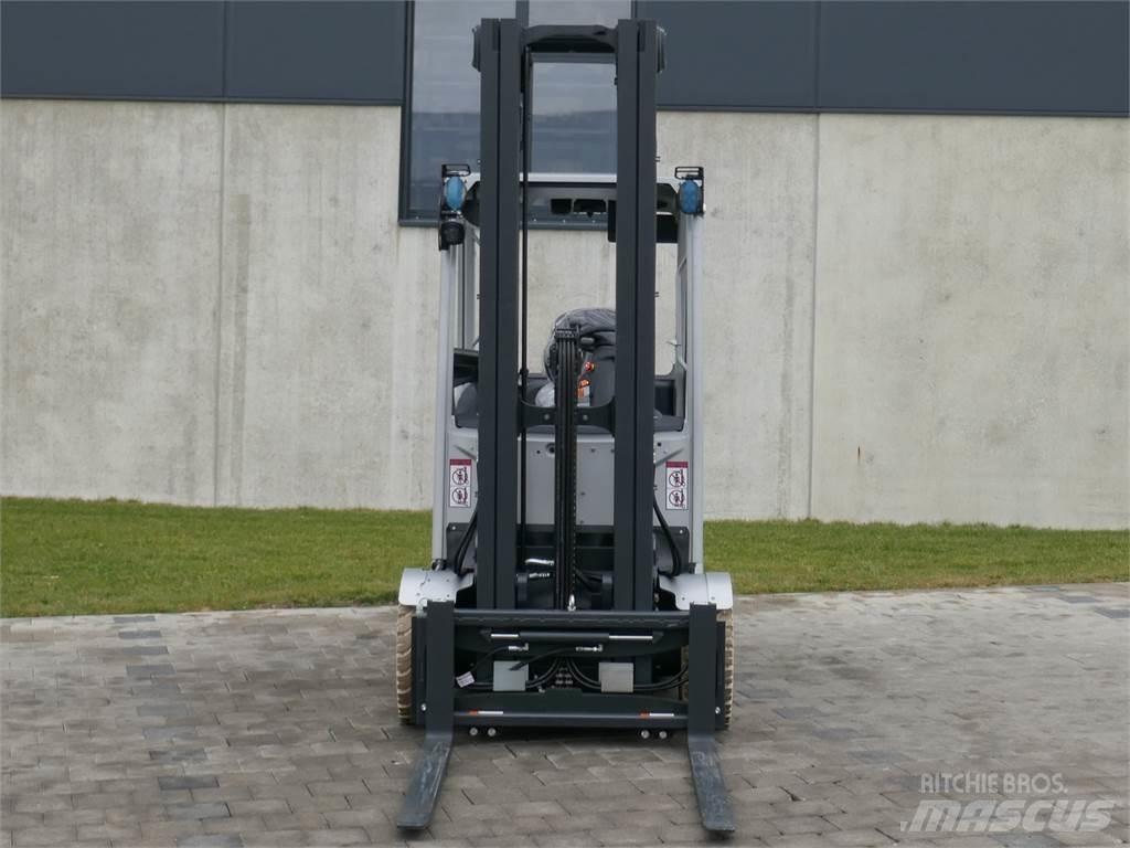 Still RX 60-25 Elektromos targoncák