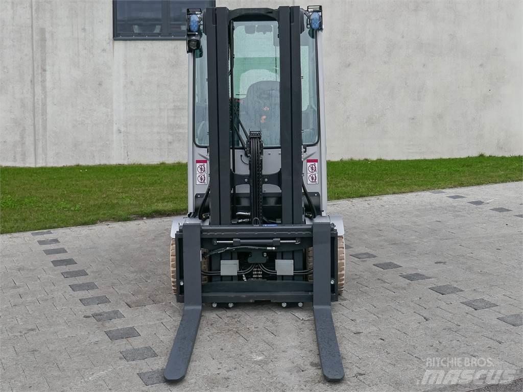 Still RX 60-35 L Elektromos targoncák