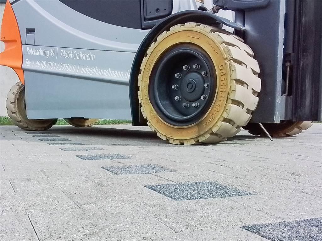 Still RX 60-50 Elektromos targoncák