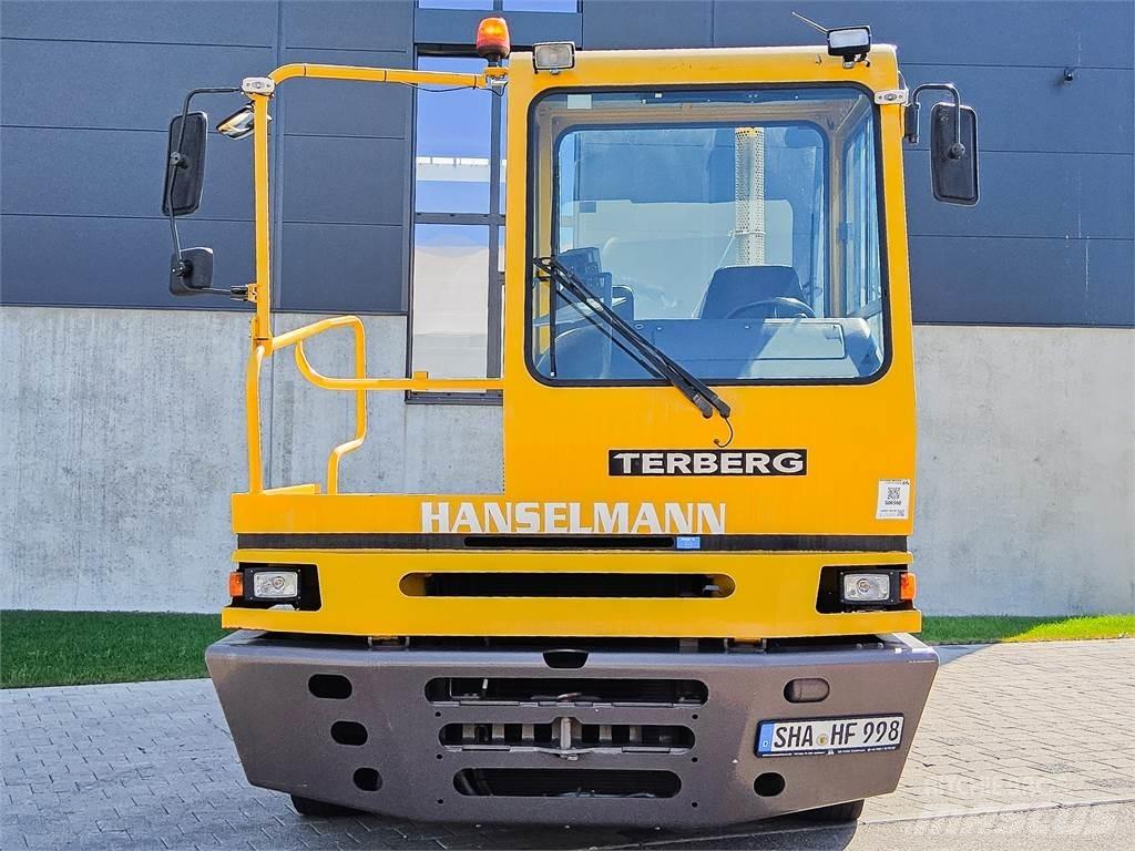 Terberg YT 222 Terminál targoncák