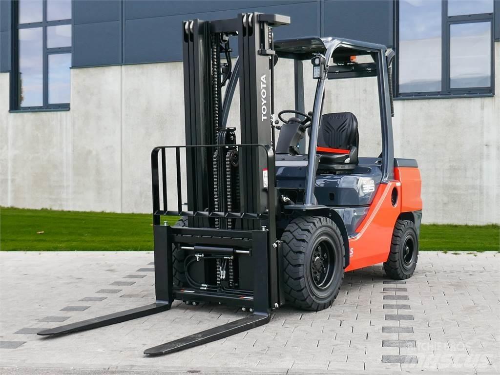 Toyota 52-8FDJF35 Dízel targoncák
