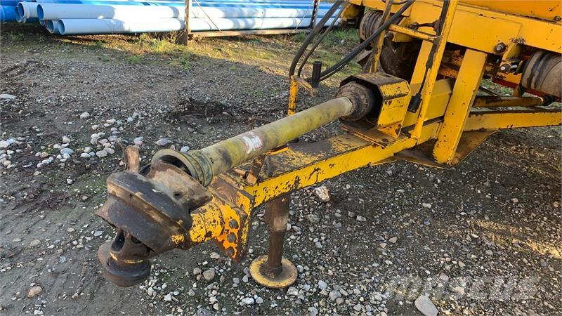 Bredal B 4 Műtrágyaszórók